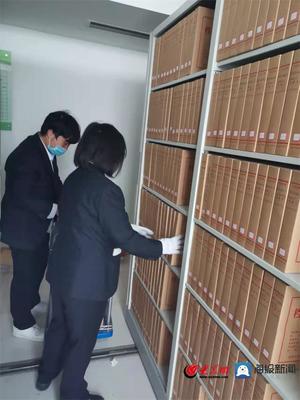 萊蕪區(qū)行政審批服務(wù)局 以科學(xué)化檔案管理為引擎，助推企業(yè)開辦駛?cè)氡憬菘燔嚨?></a></div>
<div   id=